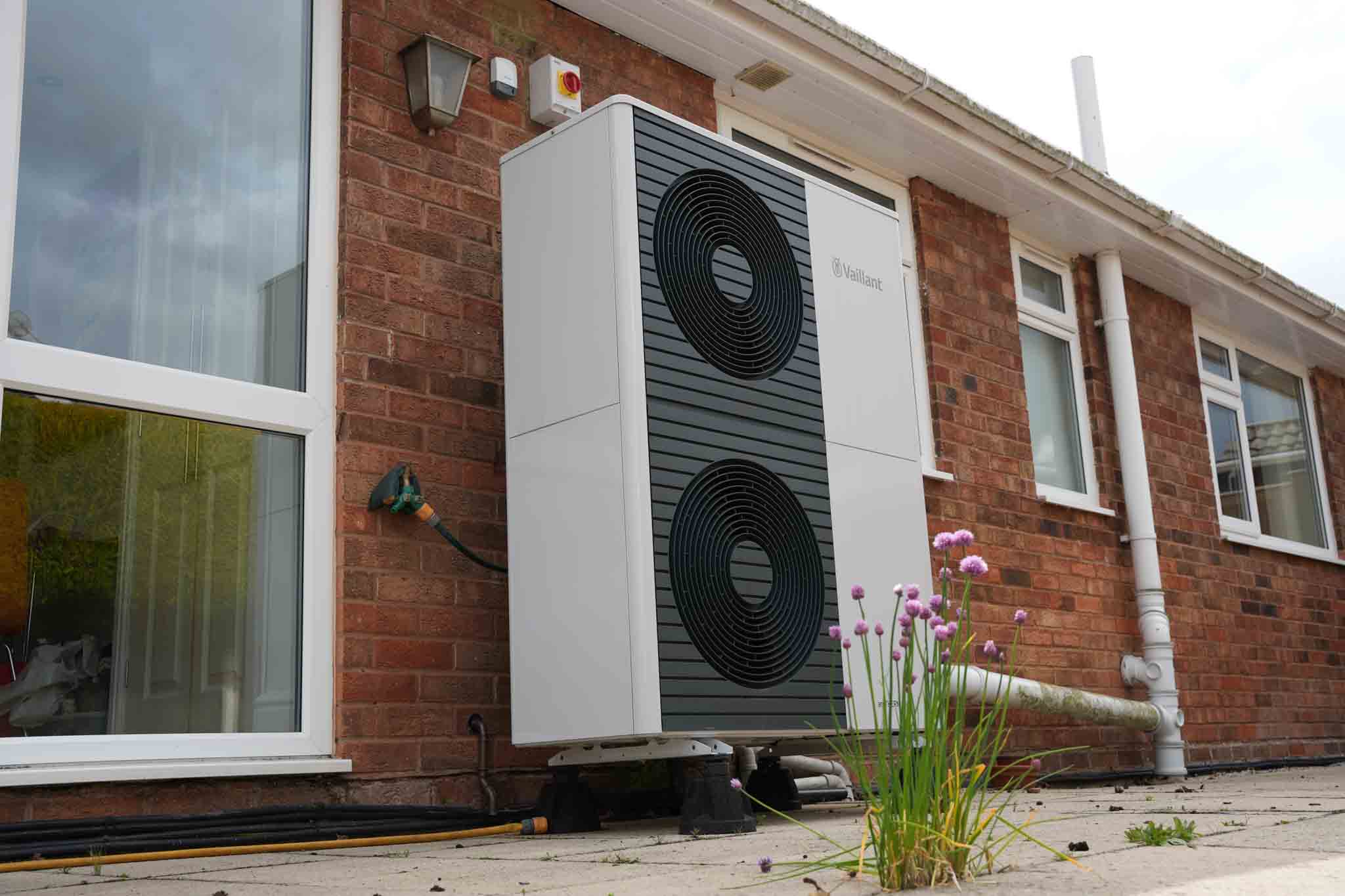 Vaillant heat pump installation in nottingham