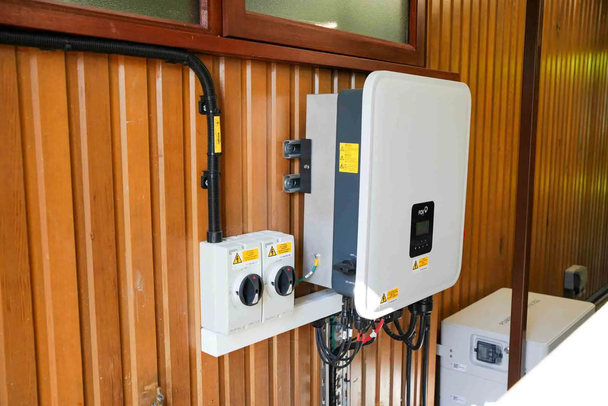 solar battery for home installation