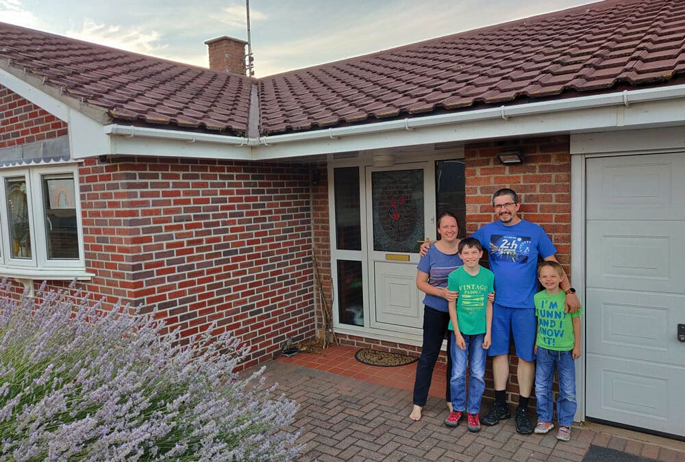 Health Visitor Wins Solar PV System for Family Home Thanks to NHS Donation