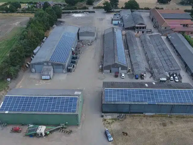 150KW-INTEGRATED-SOLAR-PV-INSTALLATION-GREENHOUSE.jpg