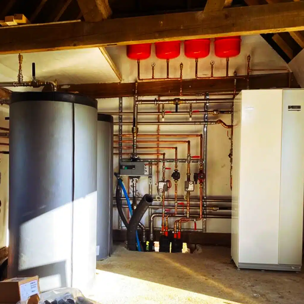 Cole-Heat-Pump-2-1024x1024.png