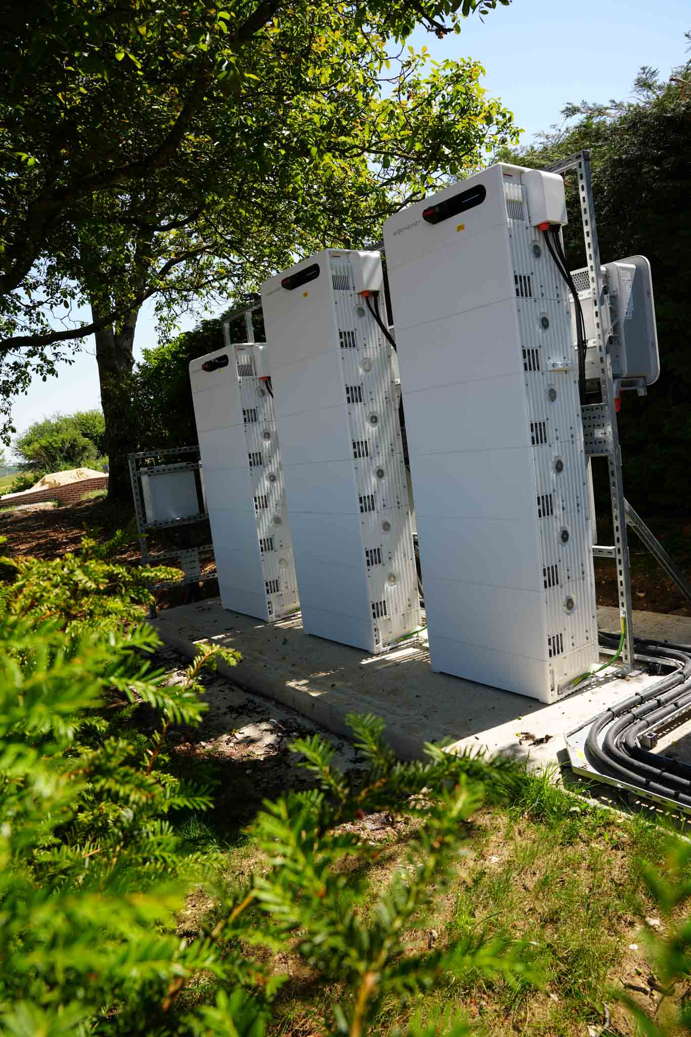 commercial solar batteries