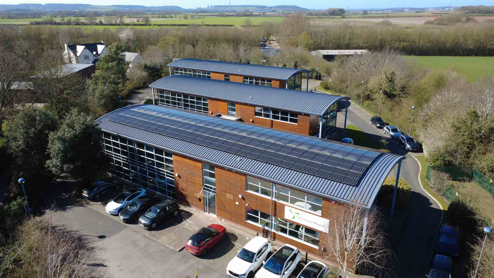Nottinghamshire-office-with-solar