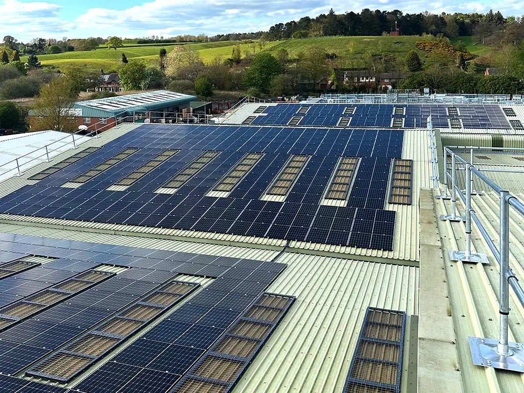 commercial solar rooftop installation